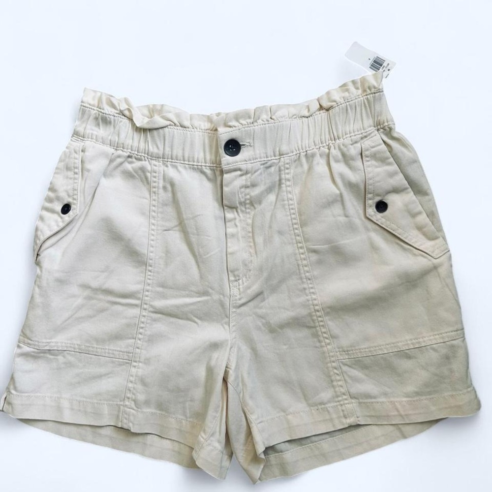 NWT Women's shorts size‎ small 100% cotton white